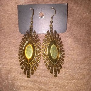 Fashion earrings